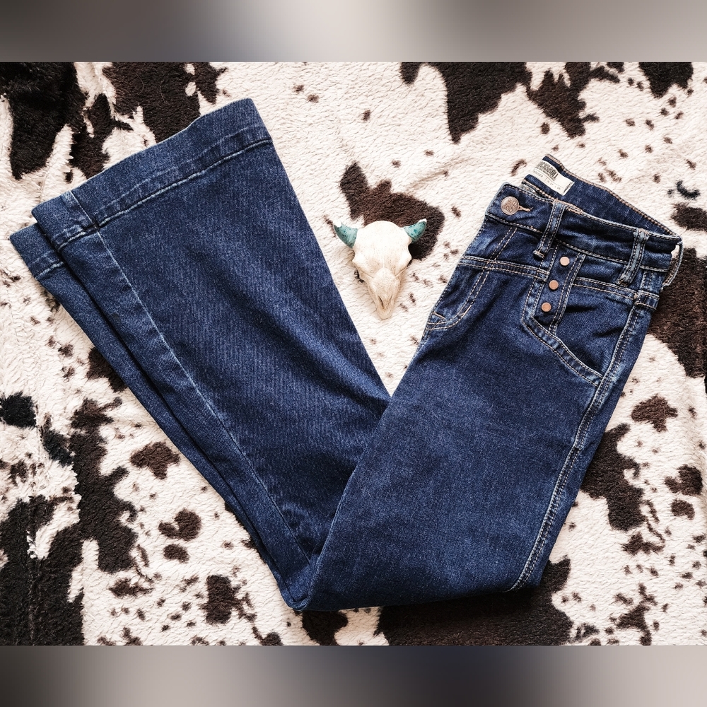 "ROCK AND ROLL COWGIRL " WOMEN'S STUDDED TROUSER - BLUE